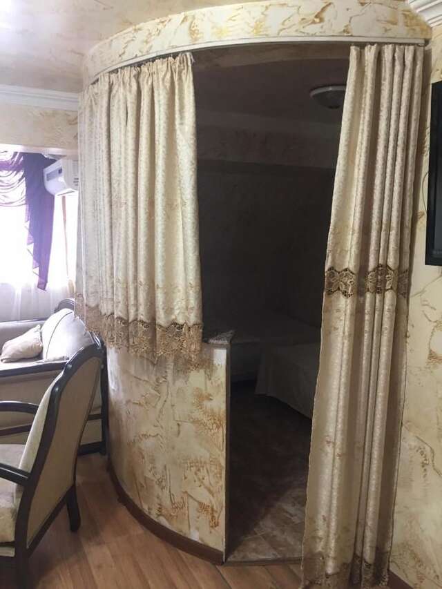 Отель HOTEL SUBTROPIK Батуми-11
